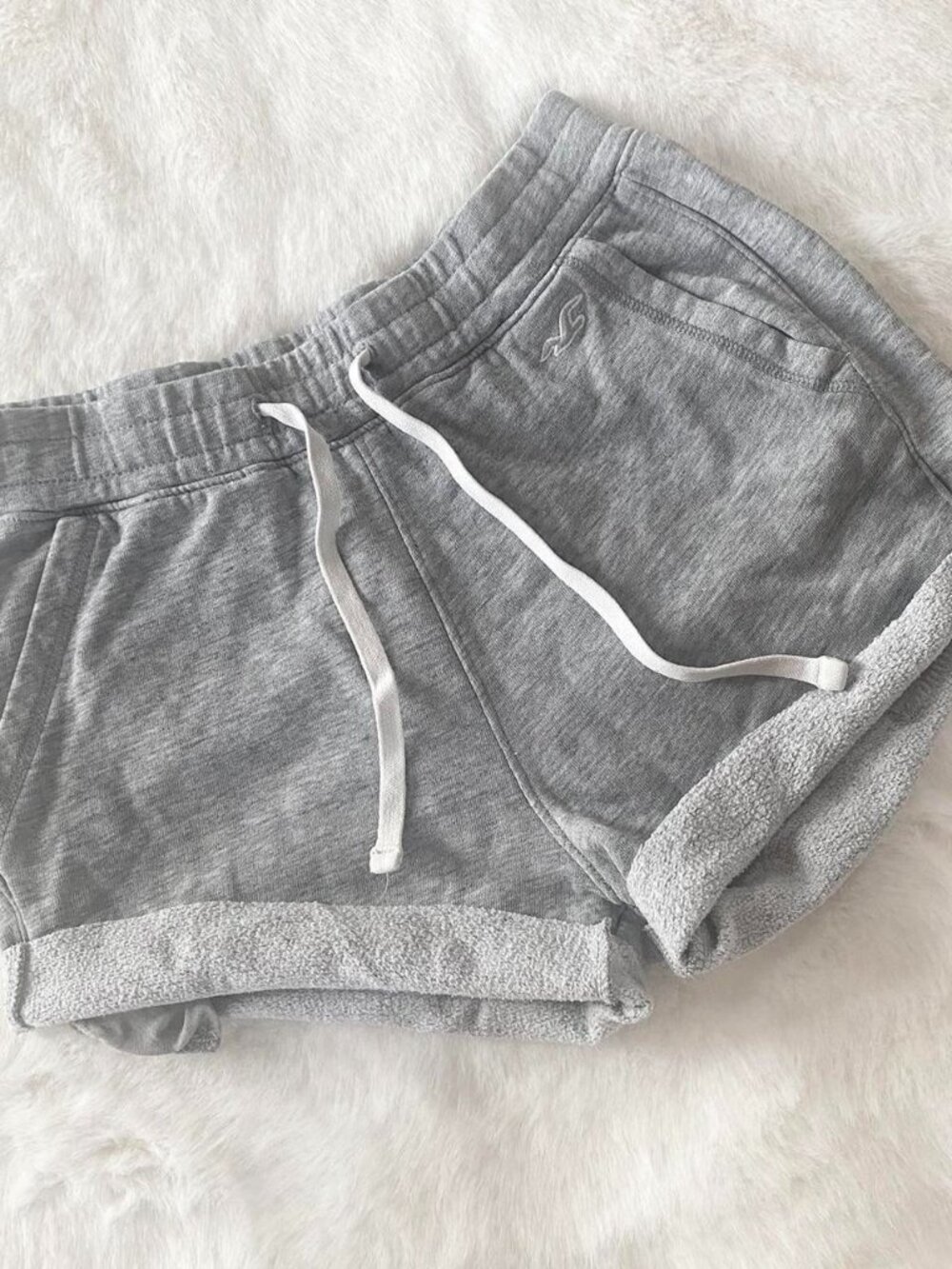 y2k hollister shorts ♡